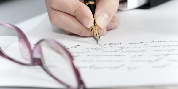 Scrivere a mano con penna