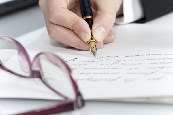 Scrivere a mano con penna